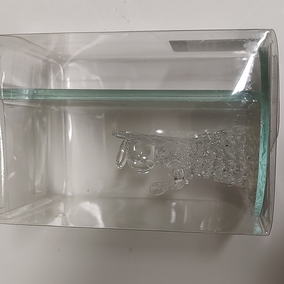 Angel - Picture 7 of 12